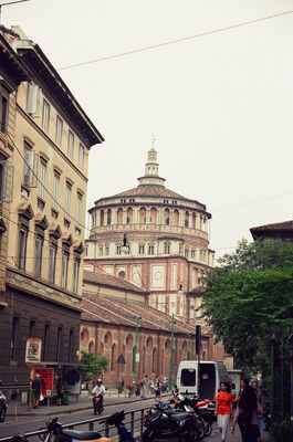 The brick dome of Santa Maria delle Grazie — Milan, Italy (12-16 June 2000)