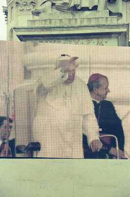 The papal Mass shown on a large square screen — St Peter's Basilica, Vatican City (21-27 May 2000)
