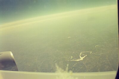 A loop of the Moskva River at the edge of Moscow, from the air — Moscow, in transit (20-25 May 2000)