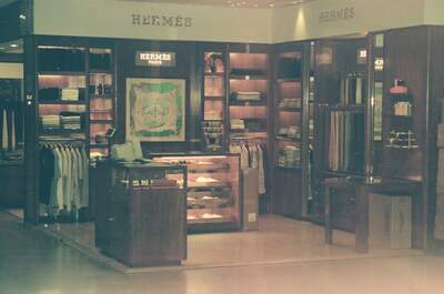 The Hermes boutique inside the airport terminal — Seoul, in transit (20-25 May 2000)