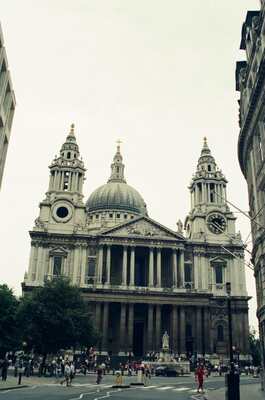 The west front and dome of St Paul's Cathedral — London, England (August 2000)