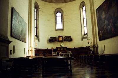 The apse and choir stalls of a Renaissance church — Venice, Italy (6-10 June 2000)