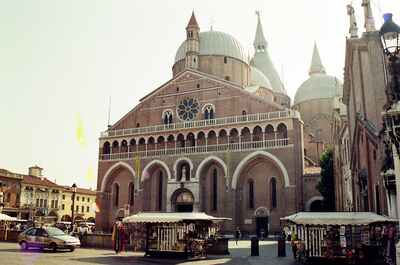 Domes of the Basilica di Sant'Antonio above market stalls — Padua, Italy (6-10 June 2000)