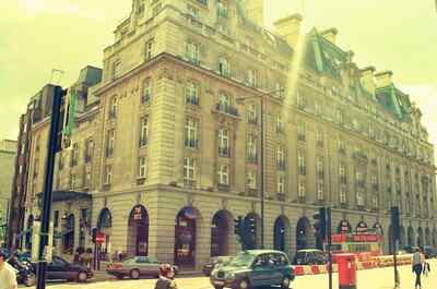 The Ritz hotel on a sunlit Piccadilly corner — London, England (August 2000)